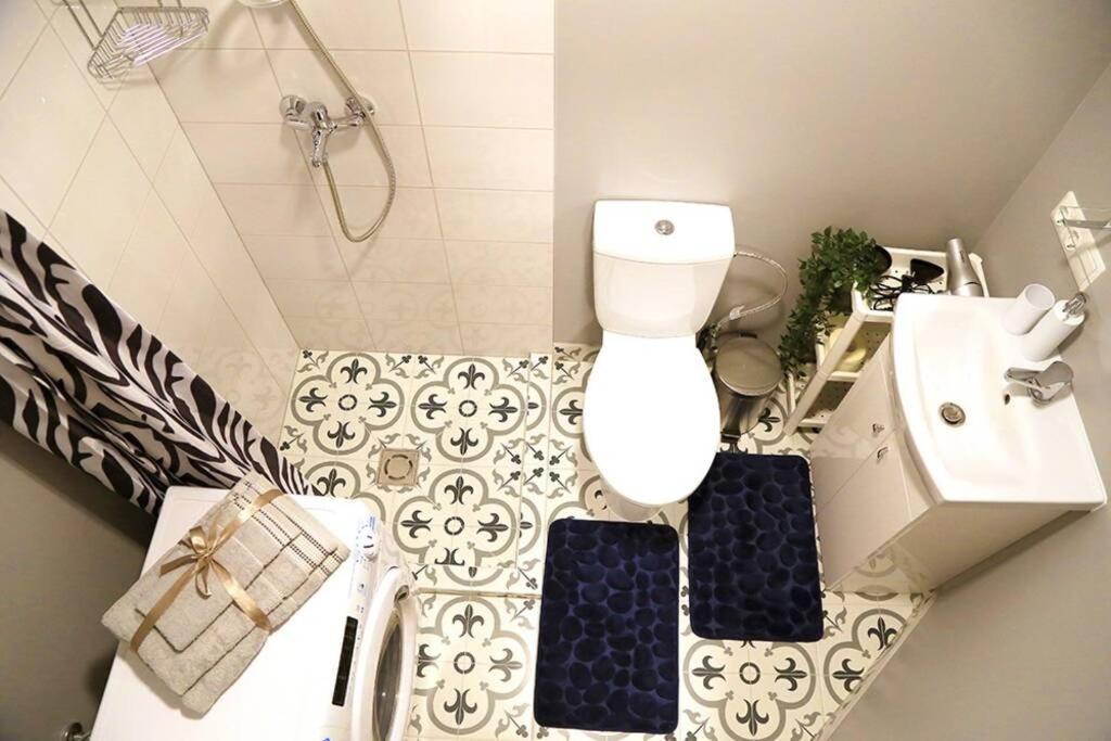 וילנה Bright Apartment,For 1-4,Near Old Town מראה חיצוני תמונה