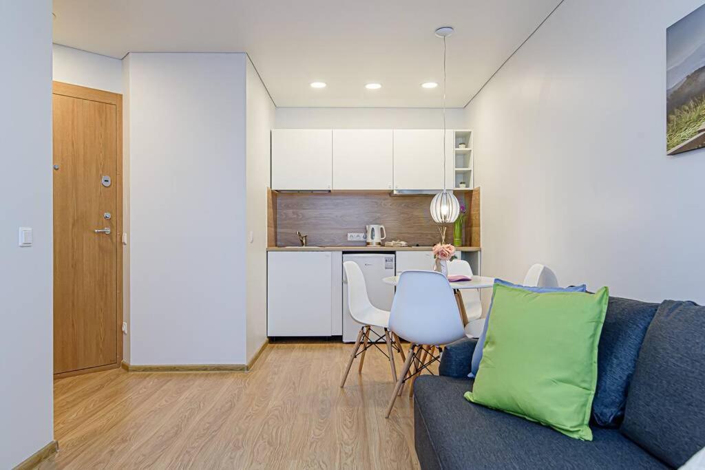וילנה Bright Apartment,For 1-4,Near Old Town מראה חיצוני תמונה